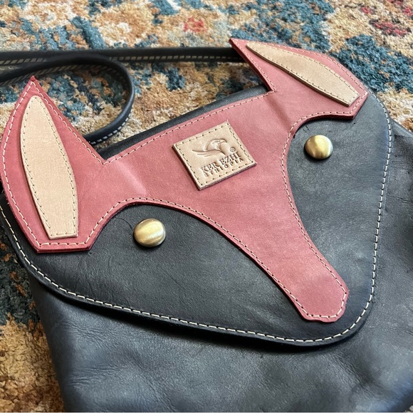 Ker Ezhi Ethiopia Leather Fox Crossbody Bag - Picture 3 of 7